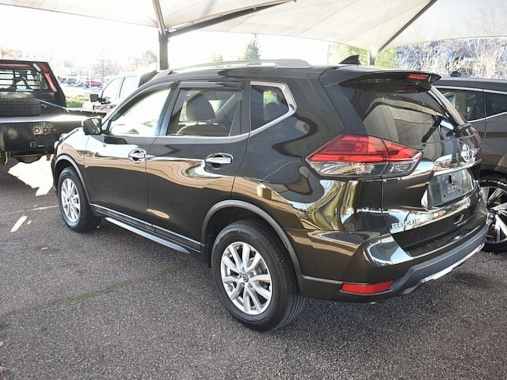 Used 2017 Nissan Rogue  SUV