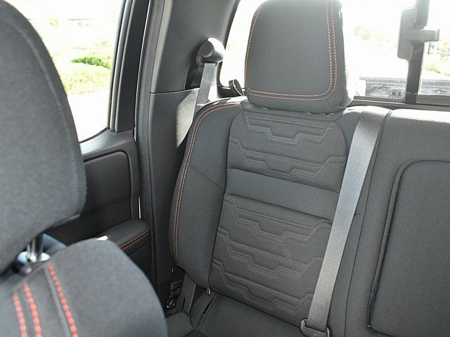 2025 Nissan Frontier PRO-4X - Photo 12