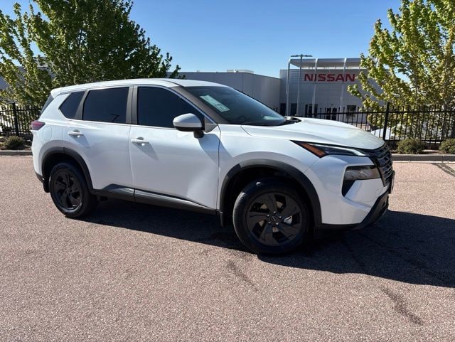 2026 Nissan Rogue SV AWD's photo
