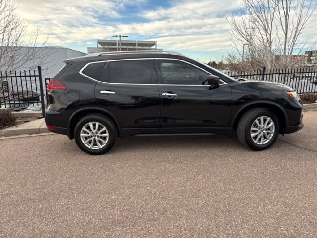 Used 2018 Nissan Rogue SV SUV