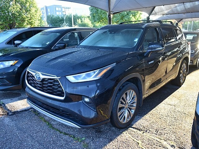 2021 Toyota Highlander Hybrid Platinum photo 2