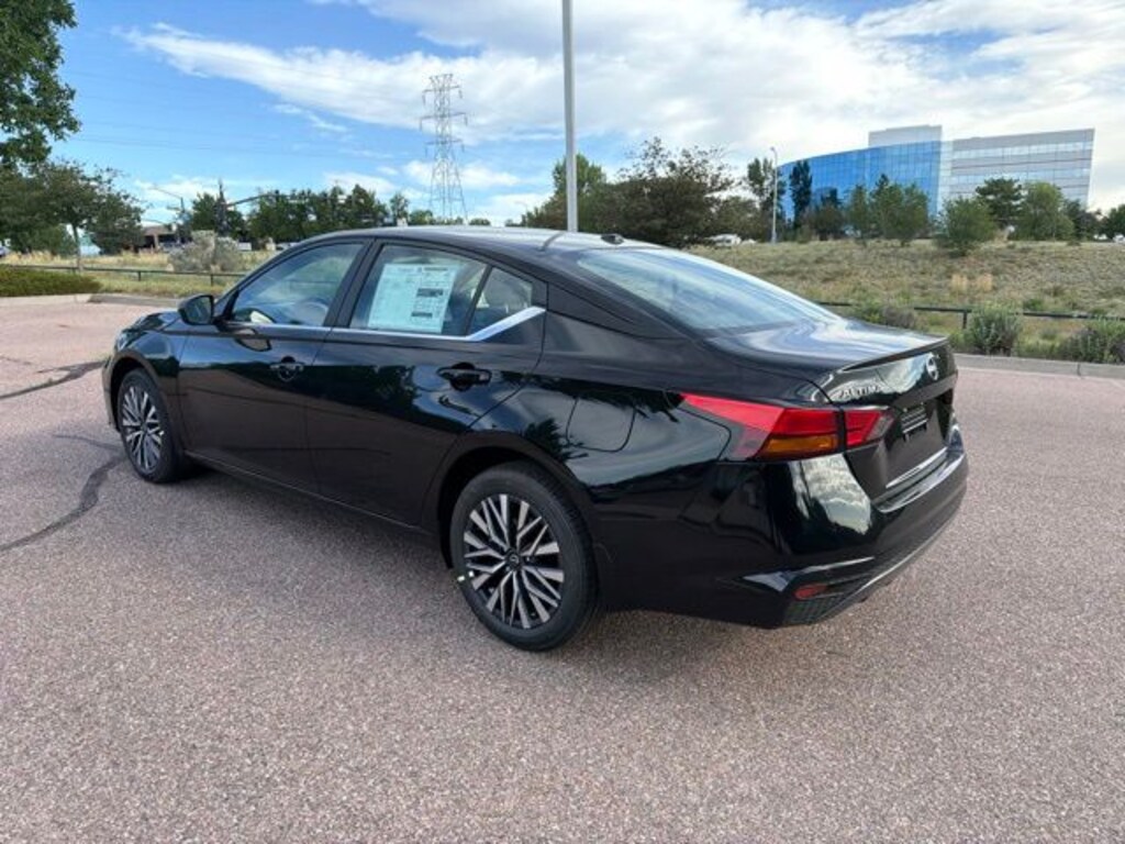 New 2026 Nissan Altima SV Sedan