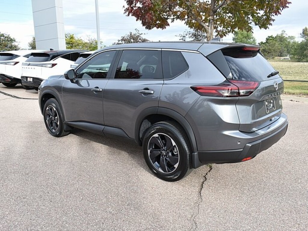 New 2026 Nissan Rogue SV SUV