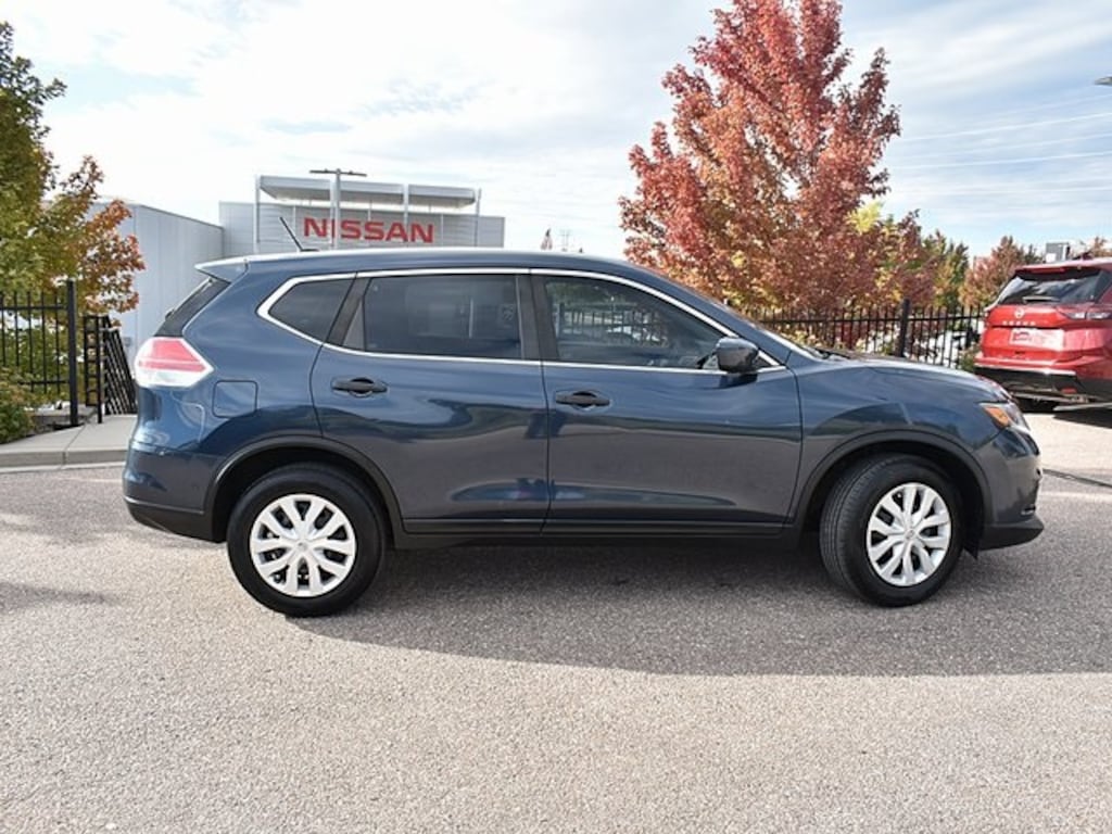 Used 2016 Nissan Rogue S SUV