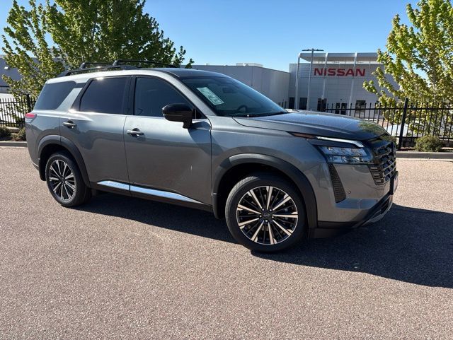 2026 Nissan Pathfinder Platinum 4WD's photo
