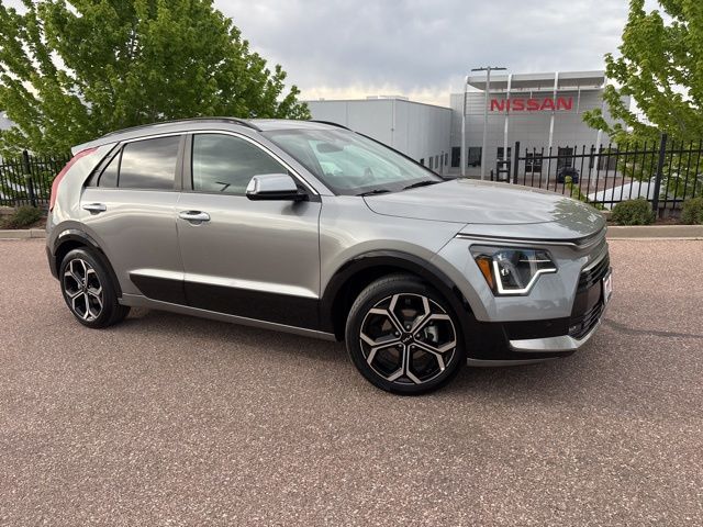 2024 Kia Niro SX Touring HEV's photo