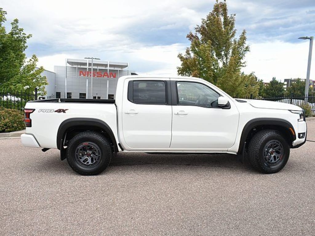 New 2025 Nissan Frontier PRO-4X Truck Crew Cab