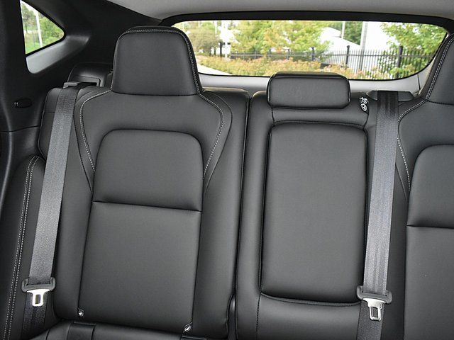 2025 Nissan Murano SL - Photo 13