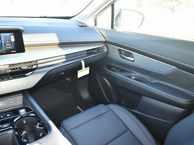 2025 Nissan Murano SL - Photo 11