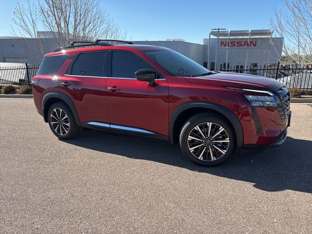 2026 Nissan Pathfinder Platinum 4WD's photo