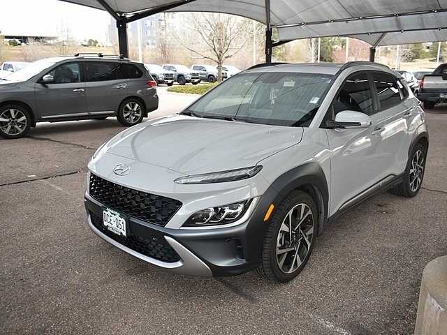 2022 Hyundai Kona Limited photo 2