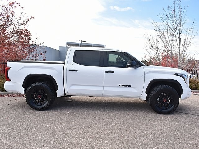 2024 Toyota Tundra SR5 photo 3
