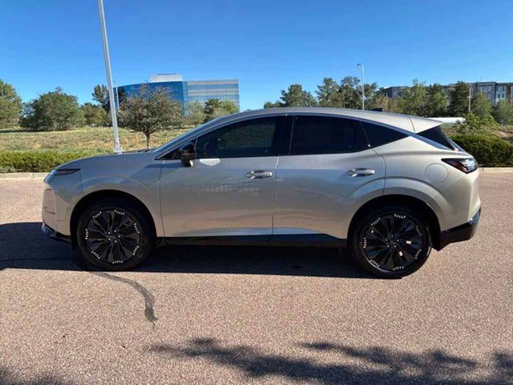 New 2027 Nissan Murano Platinum SUV