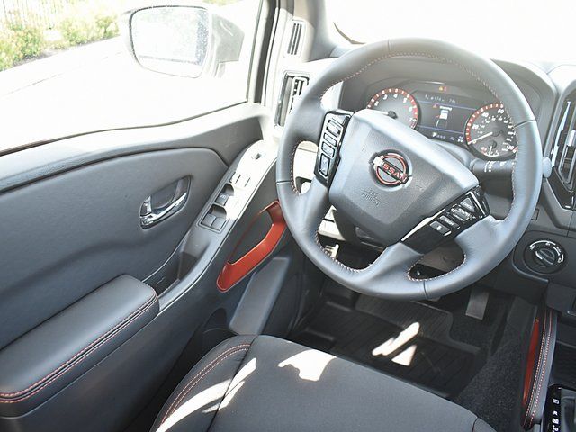 2025 Nissan Frontier PRO-4X - Photo 9