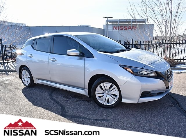2025 Nissan LEAF S