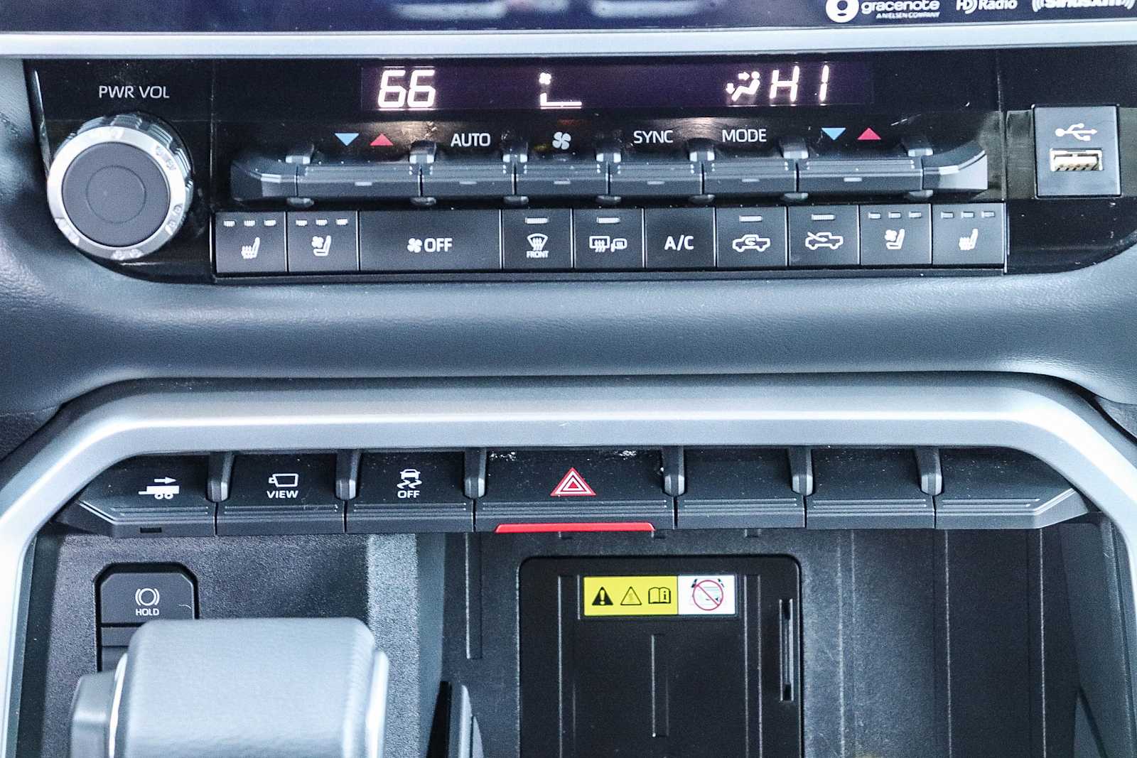 Thumbnail: 2024 Toyota Tundra - 18