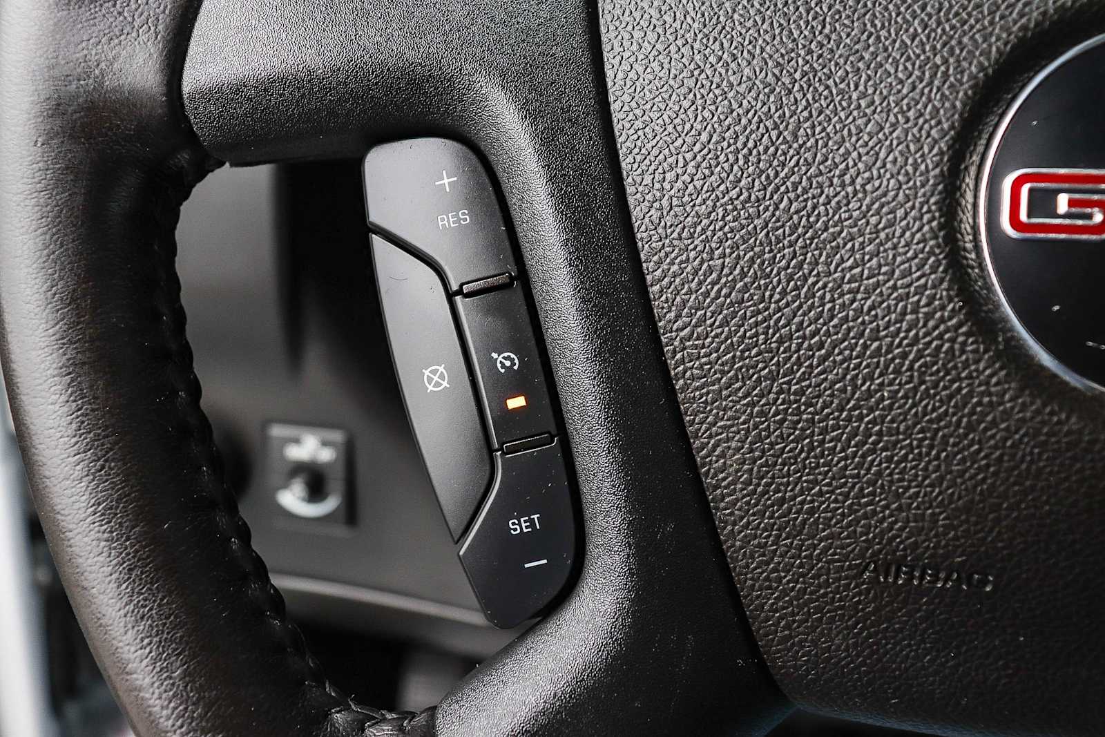 Thumbnail: 2023 GMC Savana - 26