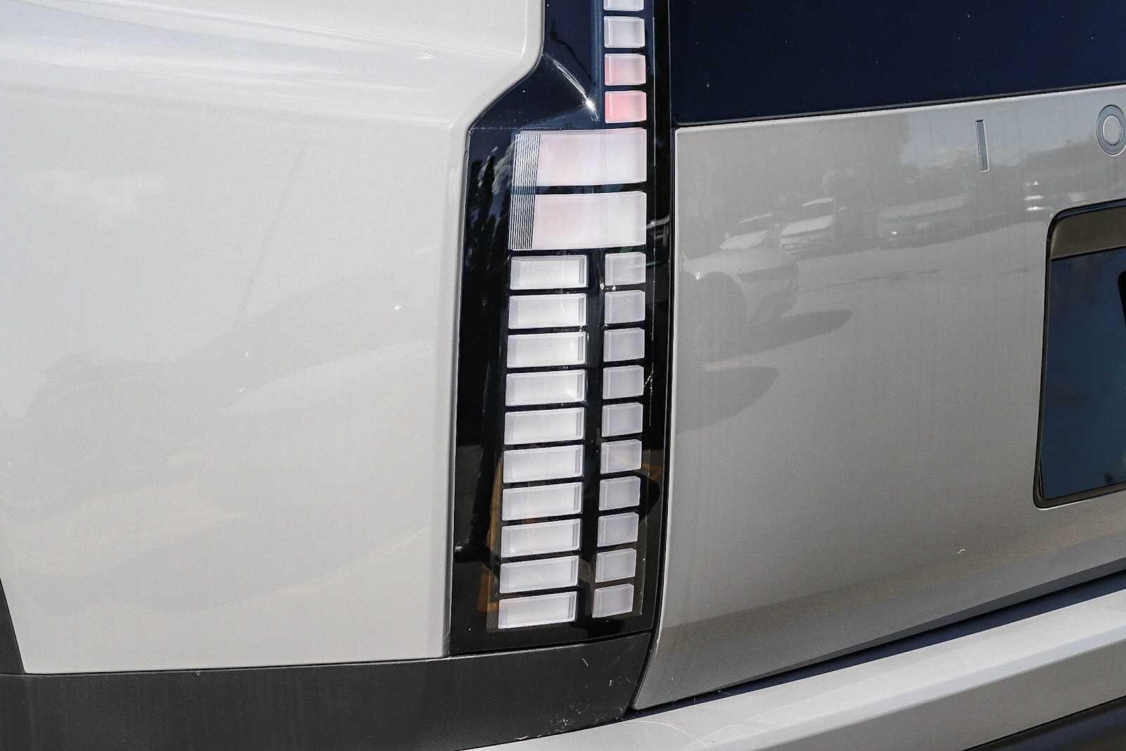 Thumbnail: 2026 Hyundai Ioniq - 9