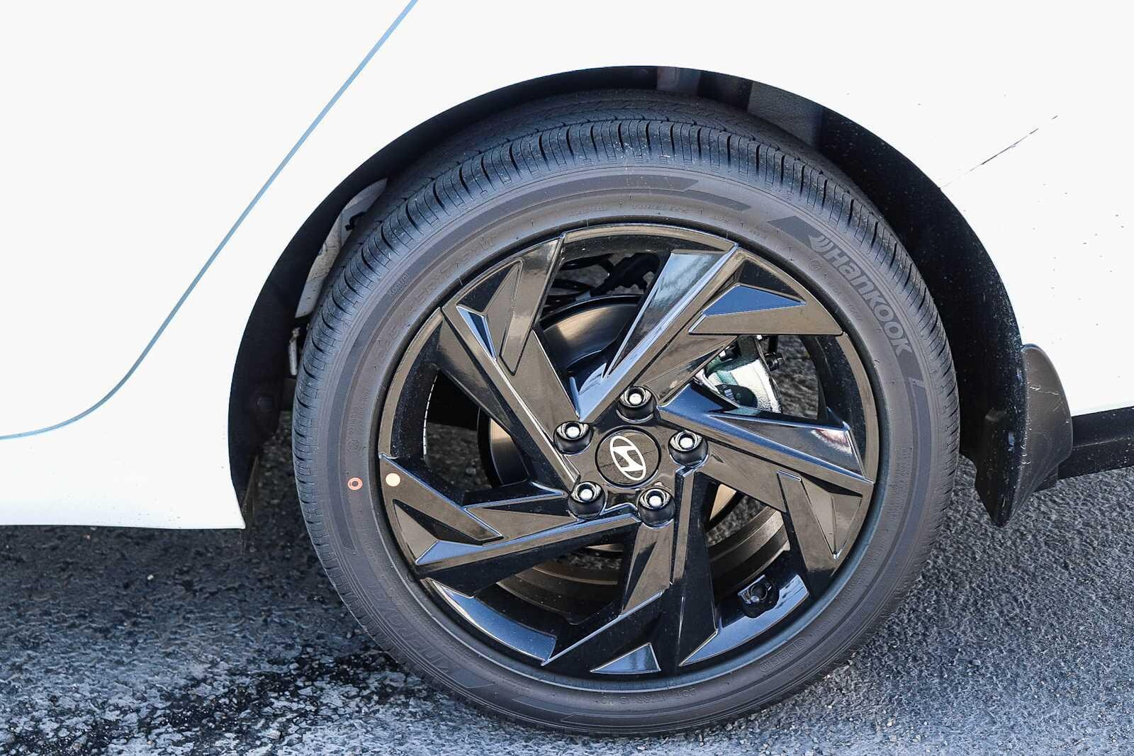 Thumbnail: 2026 Hyundai Elantra - 11