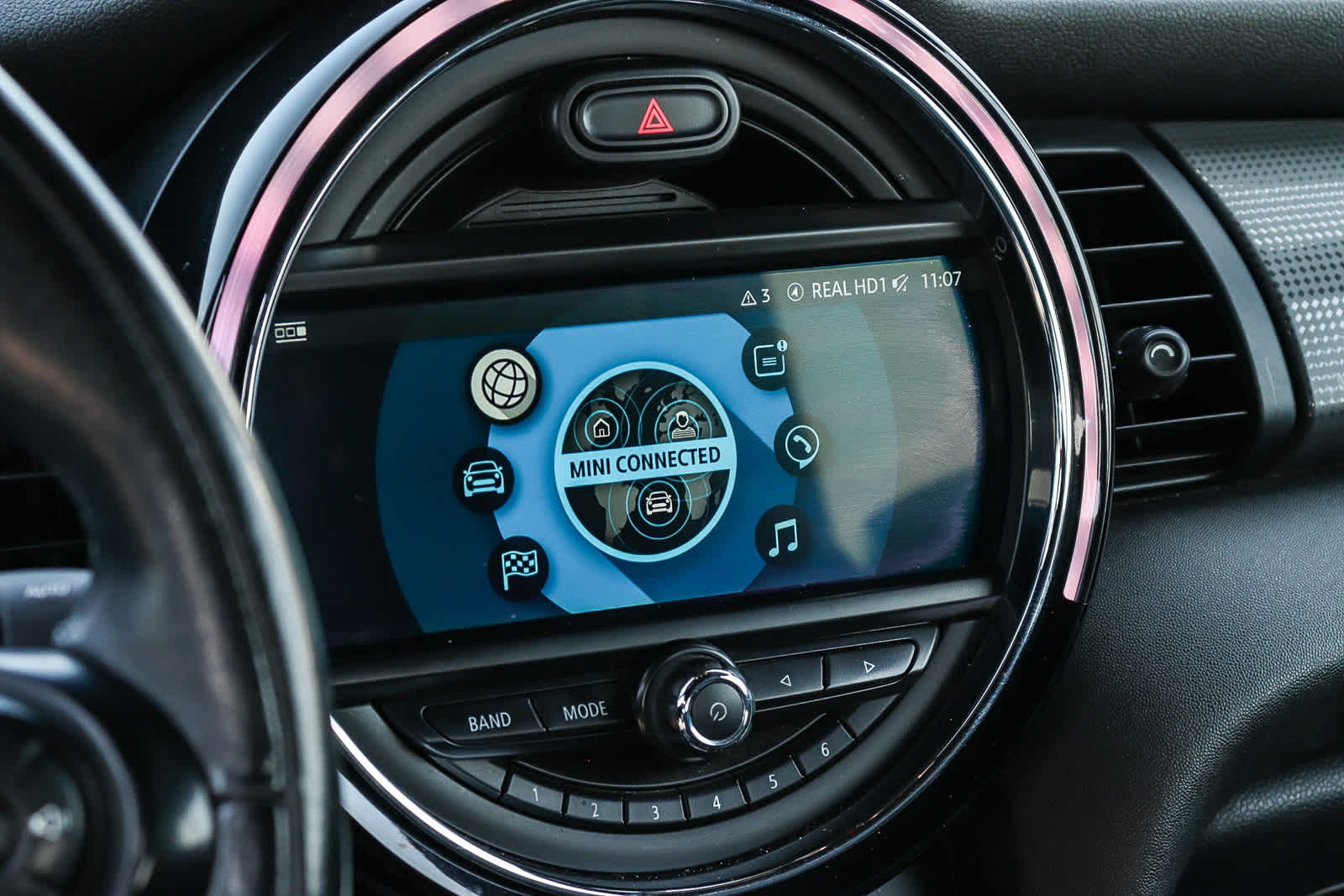 Thumbnail: 2019 MINI Cooper - 18