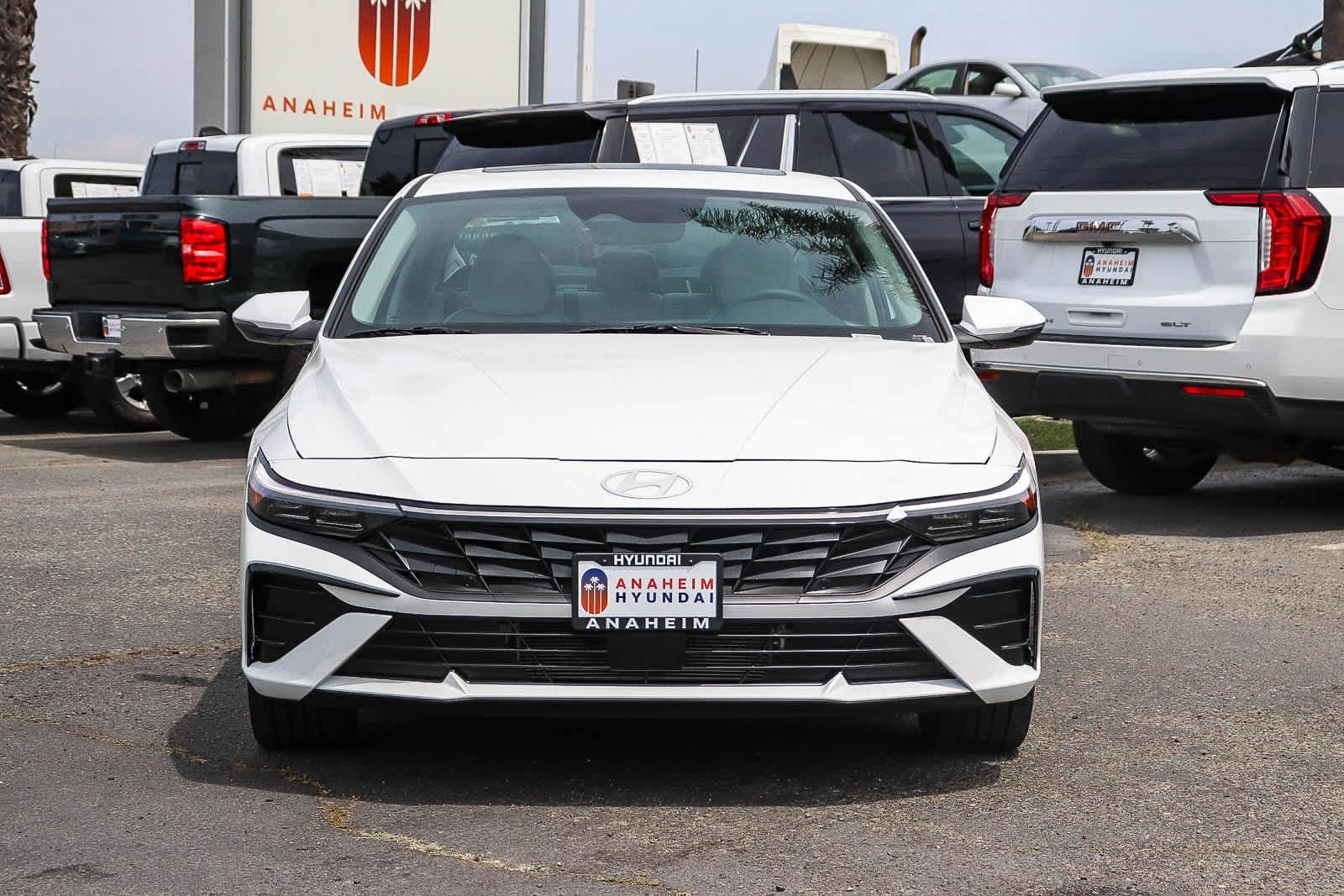 Thumbnail: 2026 Hyundai Elantra - 2