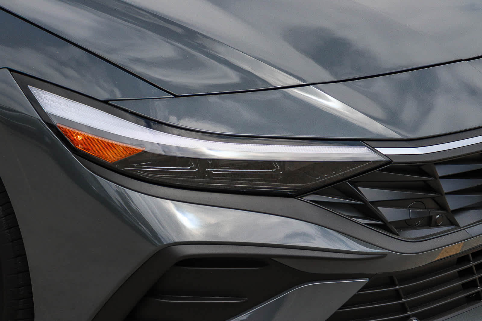 Thumbnail: 2026 Hyundai Elantra - 4