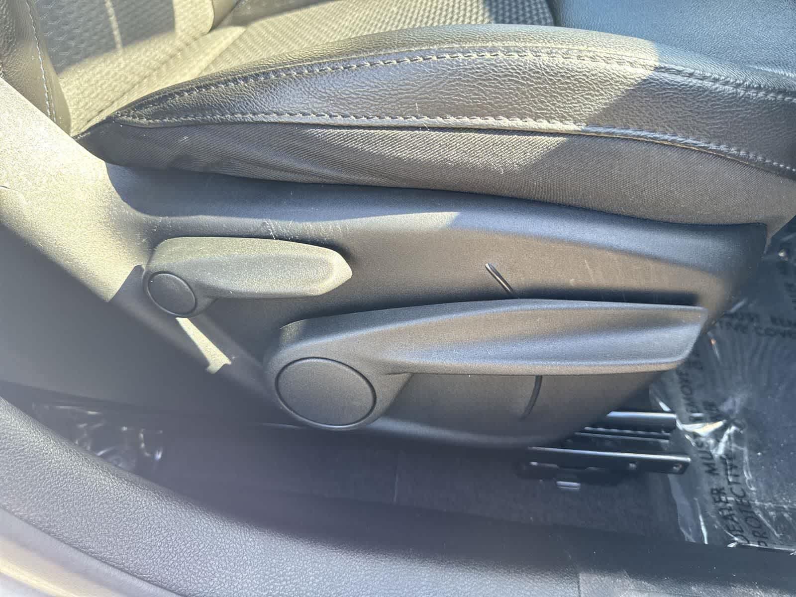 Thumbnail: 2024 Jeep Compass - 37