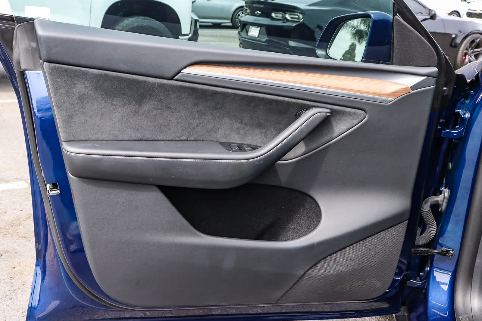 Thumbnail: 2023 Tesla Model Y - 21