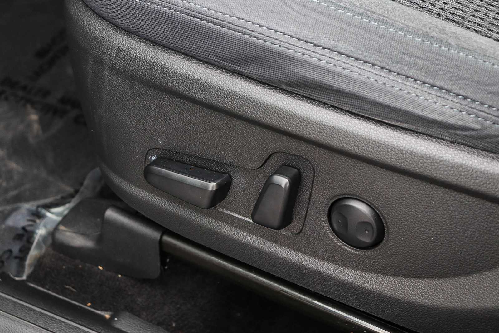 Thumbnail: 2022 Hyundai Santa Fe - 22