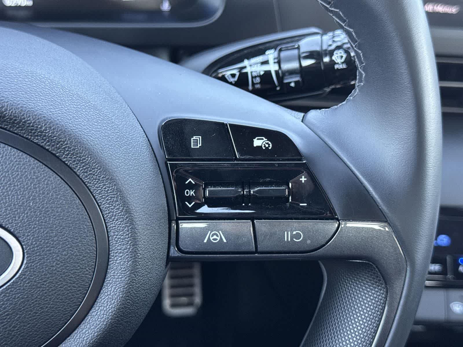 Thumbnail: 2025 Hyundai Elantra - 11