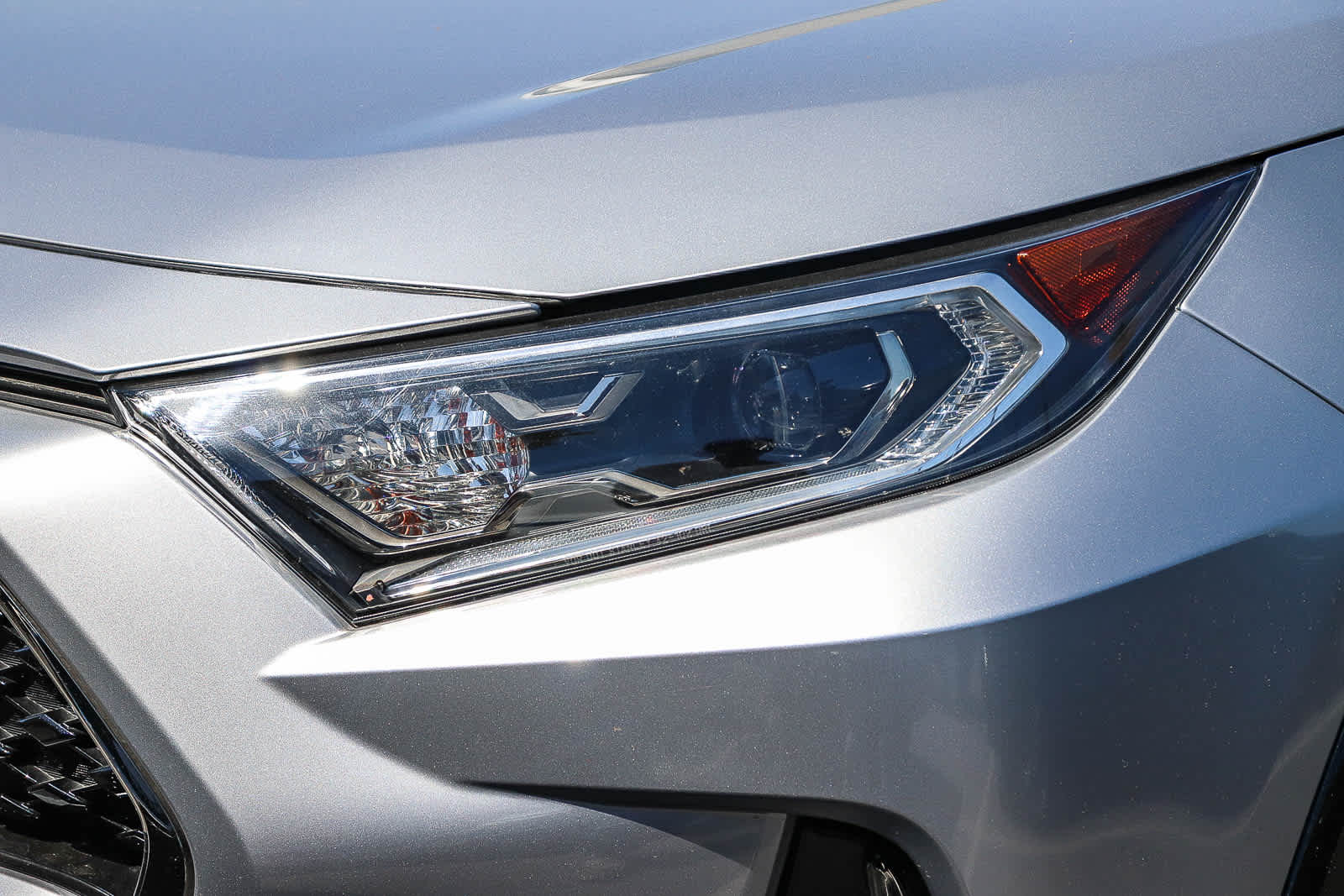 Thumbnail: 2021 Toyota RAV4 - 2