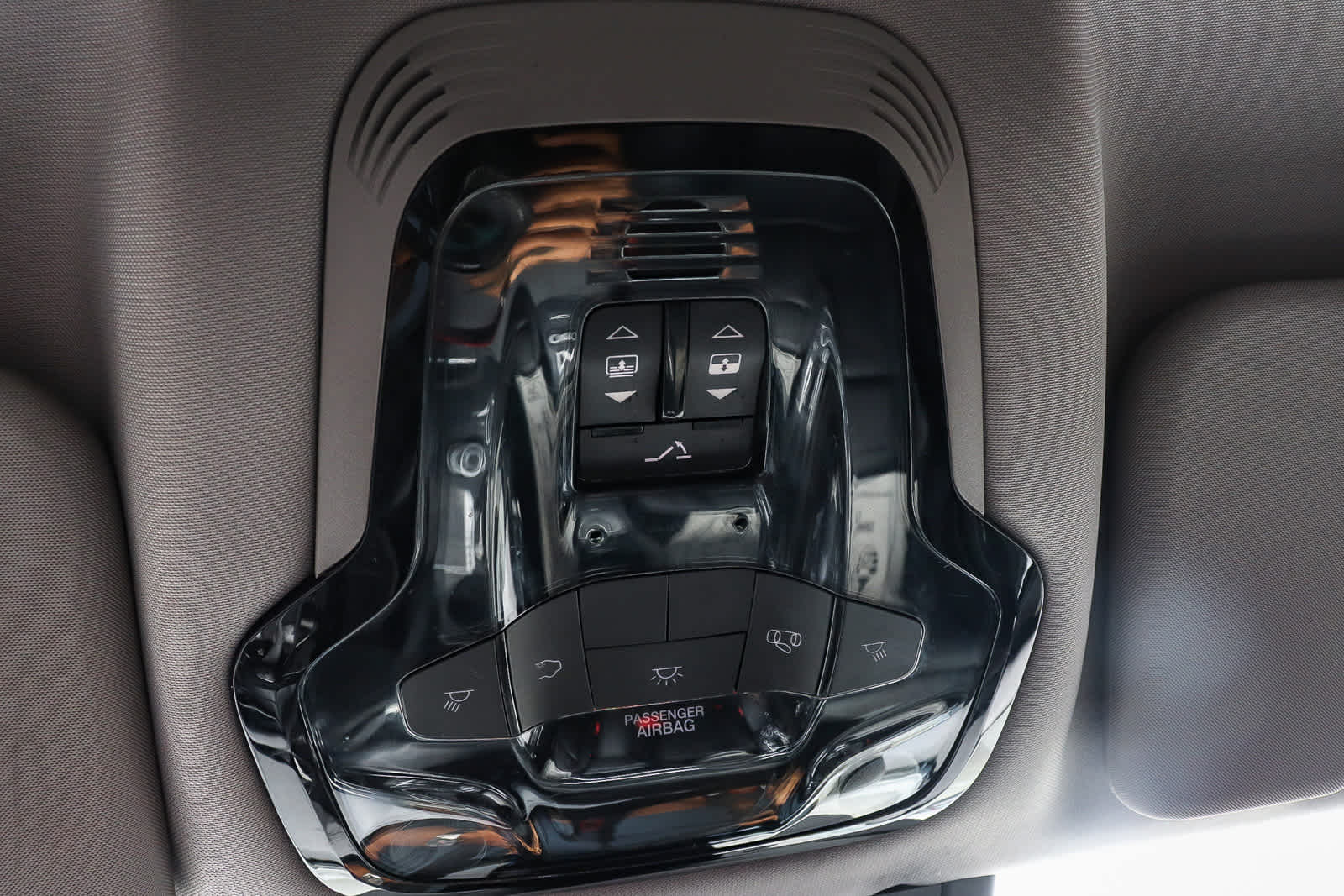 Thumbnail: 2019 Alfa Romeo Stelvio - 30