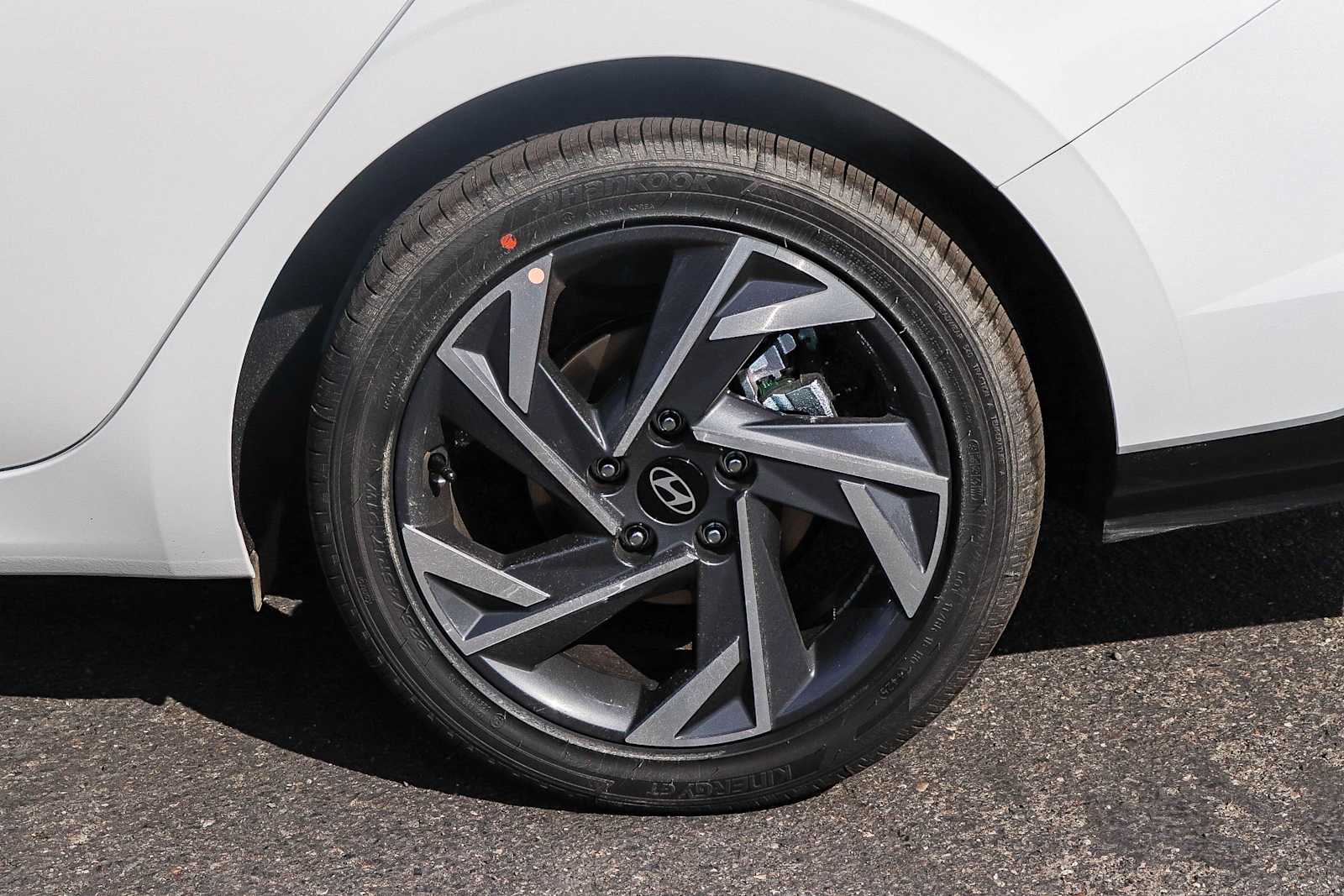 Thumbnail: 2026 Hyundai Elantra - 13