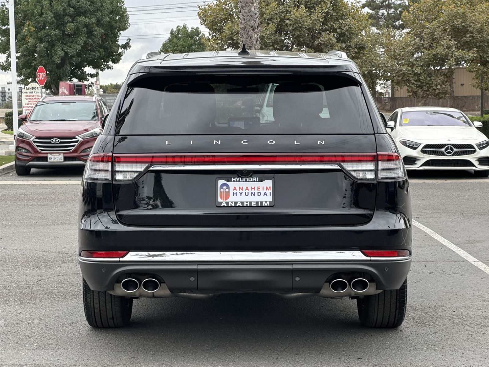 Thumbnail: 2023 Lincoln Aviator - 4