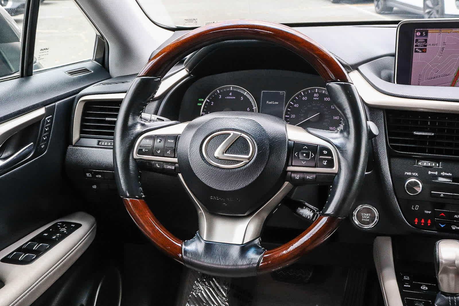 Thumbnail: 2017 Lexus RX - 20