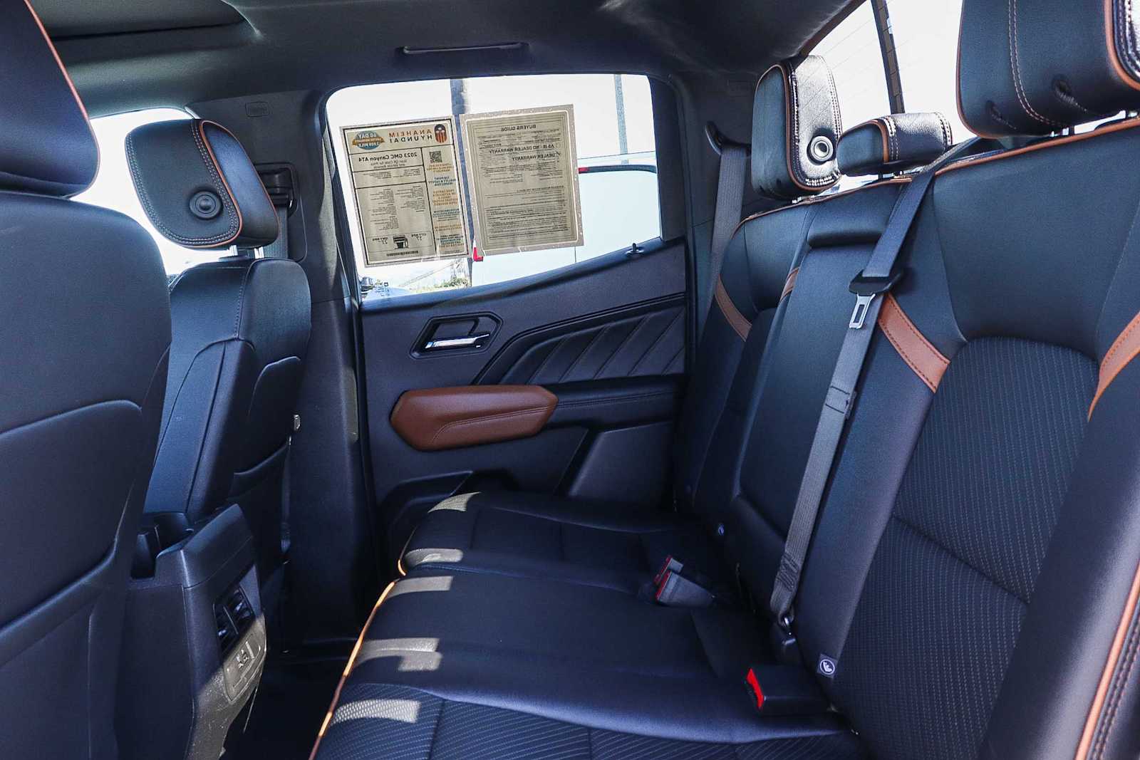 Thumbnail: 2023 GMC Canyon - 20