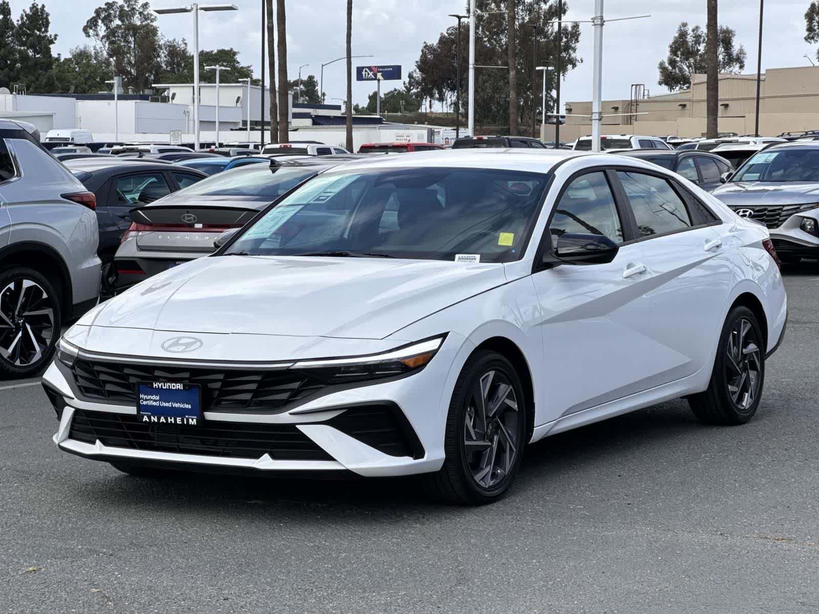 Thumbnail: 2025 Hyundai Elantra - 6