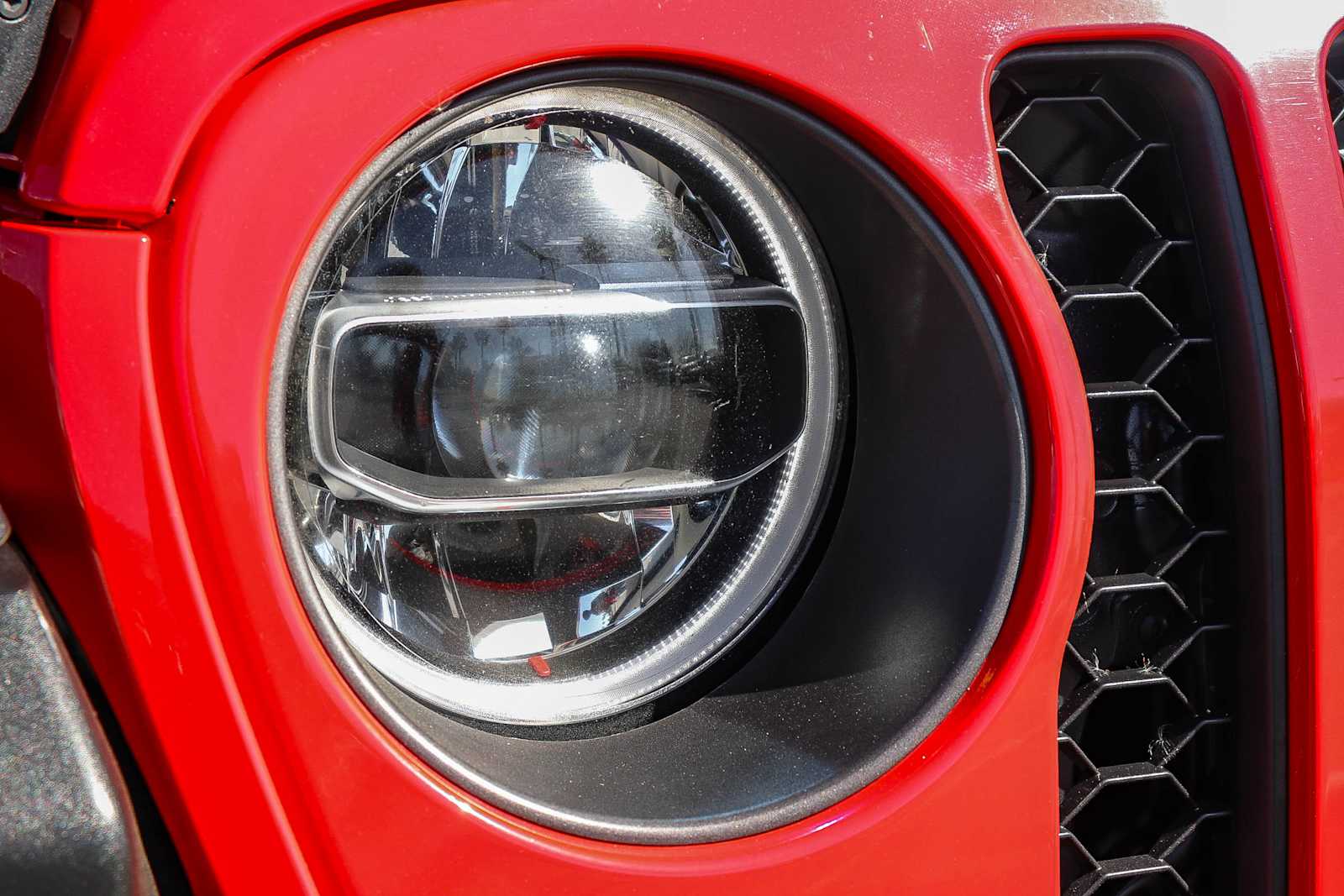 Thumbnail: 2022 Jeep Gladiator - 4