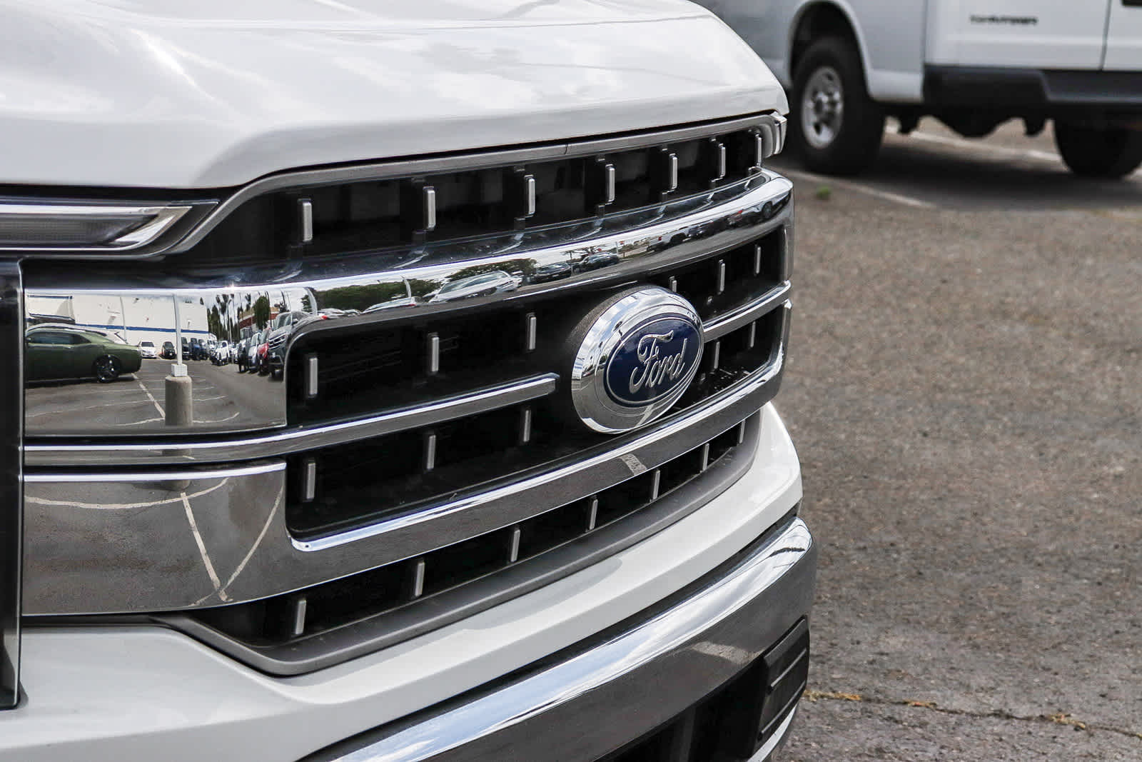 2023 Ford F-150 Lariat photo 4