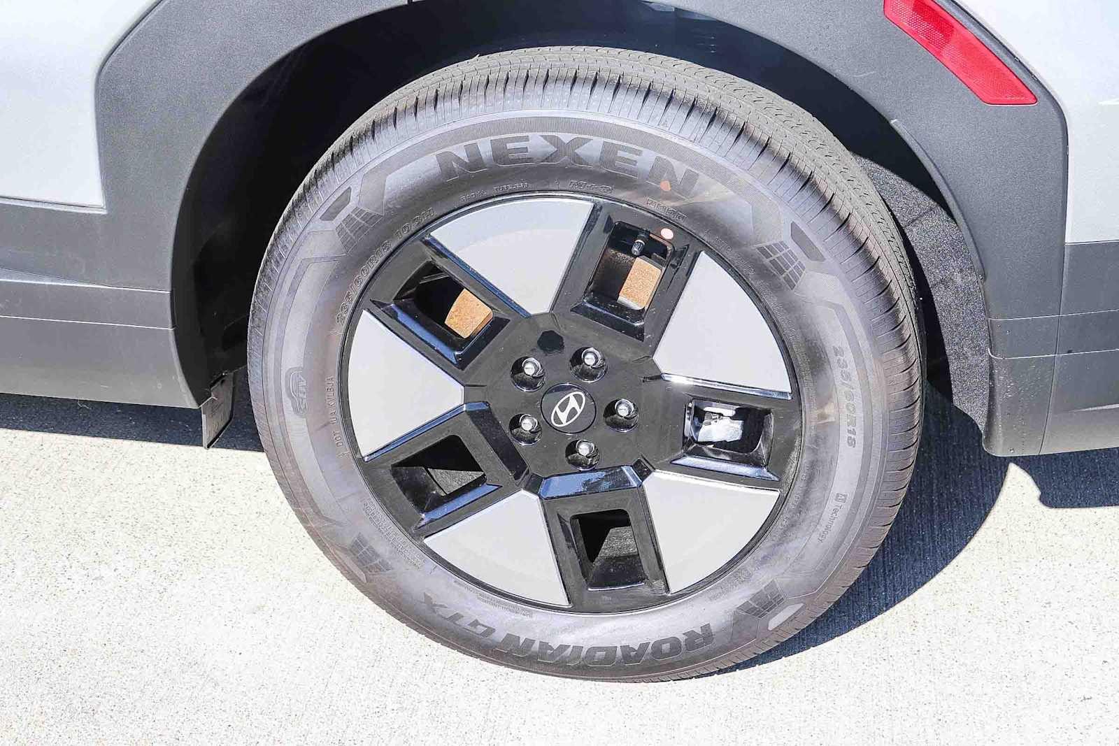 Thumbnail: 2026 Hyundai Santa Fe - 11