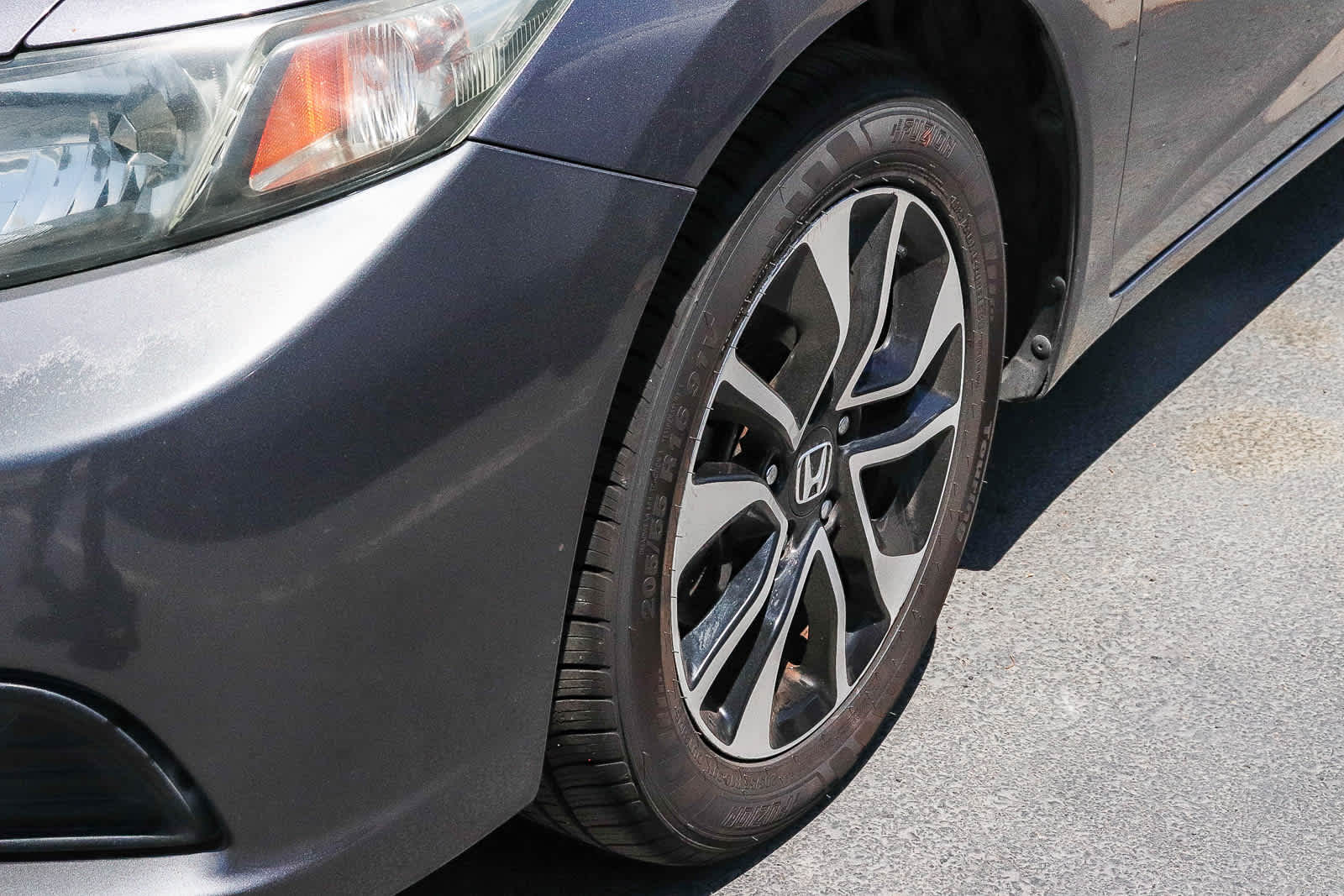 Thumbnail: 2014 Honda Civic - 3