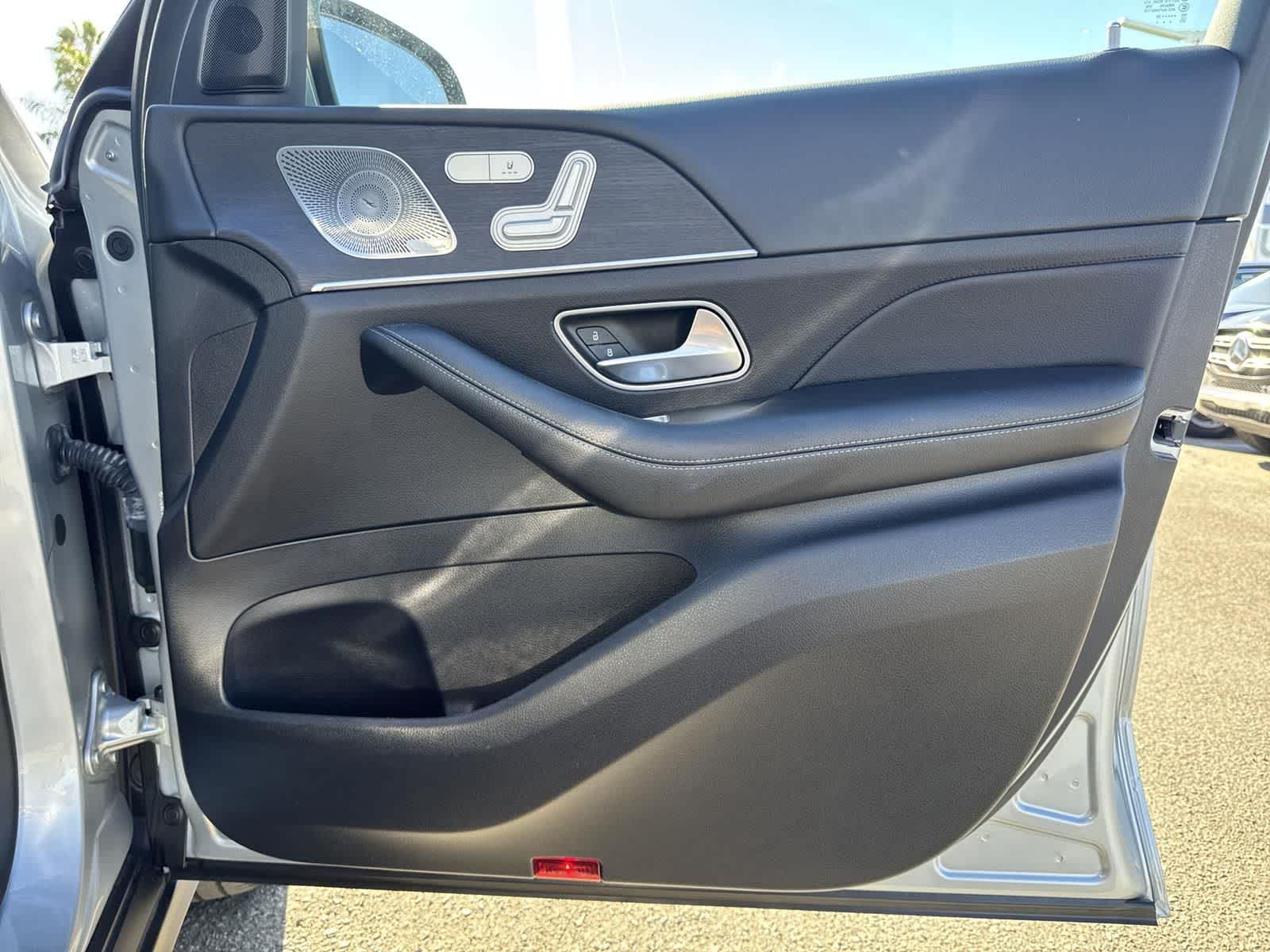 Thumbnail: 2022 Mercedes-Benz GLE - 38