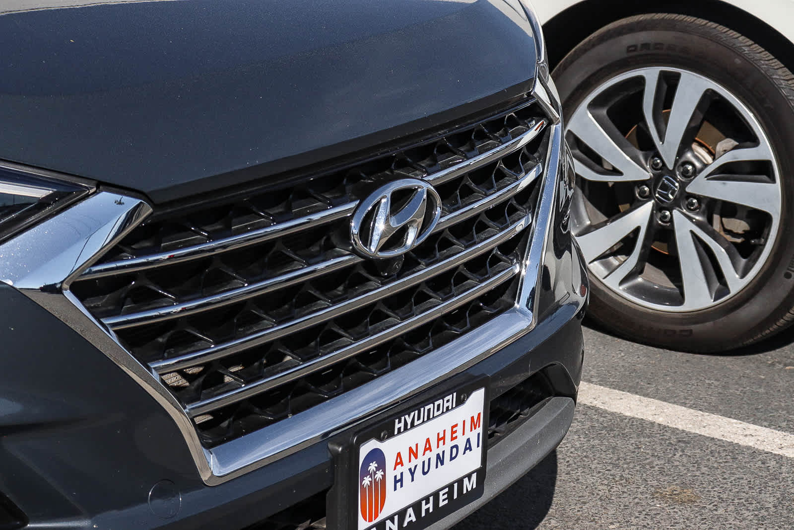 Thumbnail: 2020 Hyundai Tucson - 3