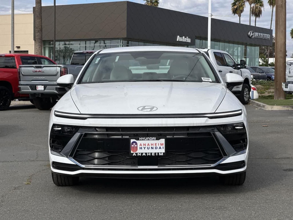 New 2025 Hyundai Sonata SEL Sedan