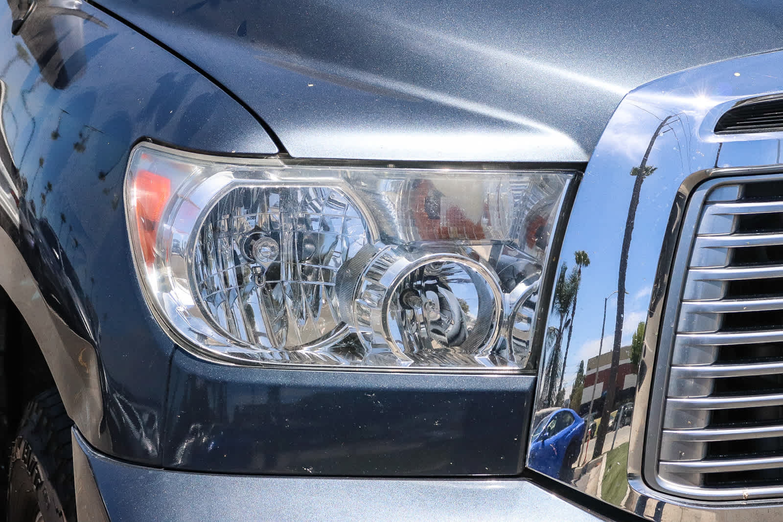 Thumbnail: 2010 Toyota Tundra - 19