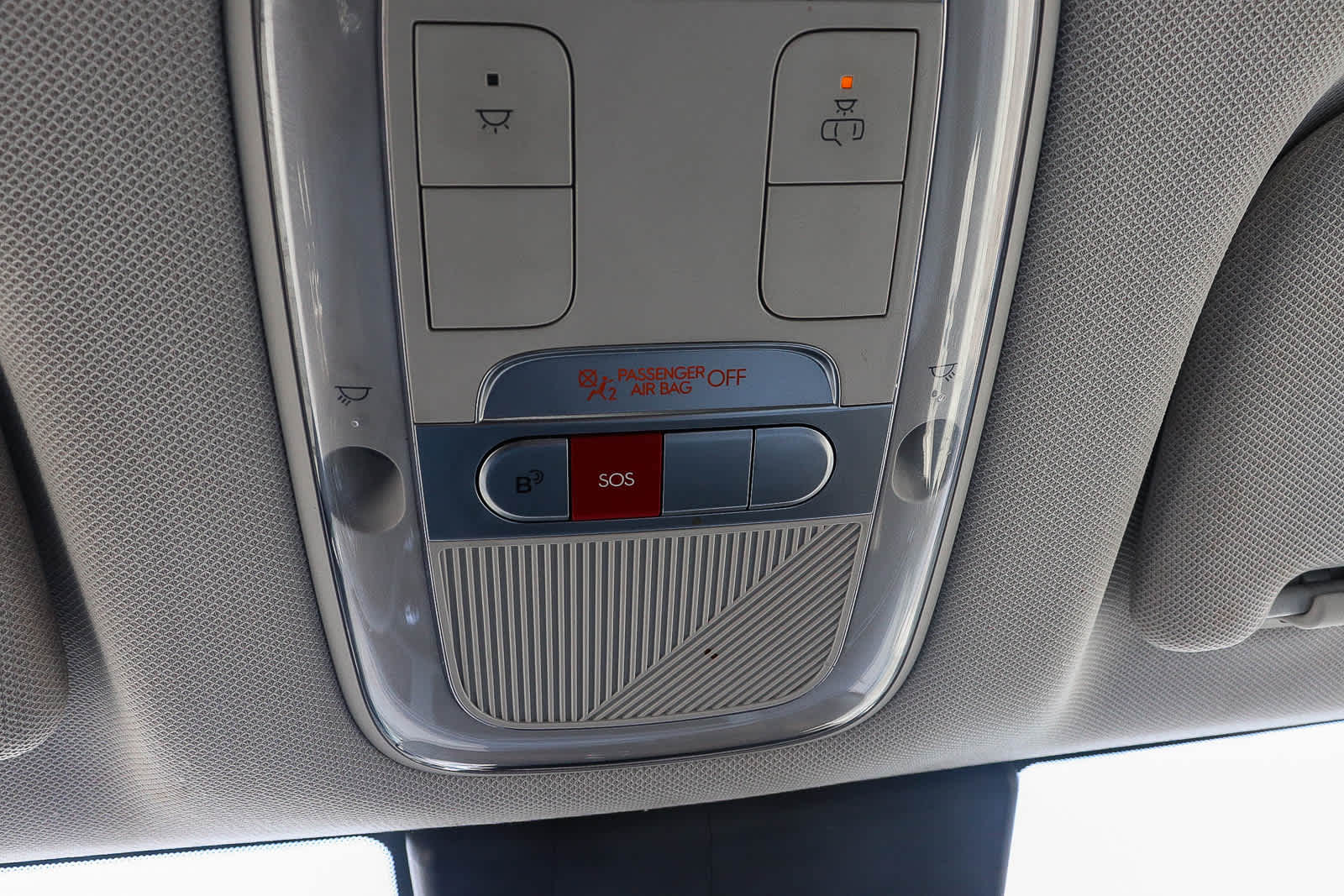 Thumbnail: 2022 Hyundai Ioniq 5 - 26