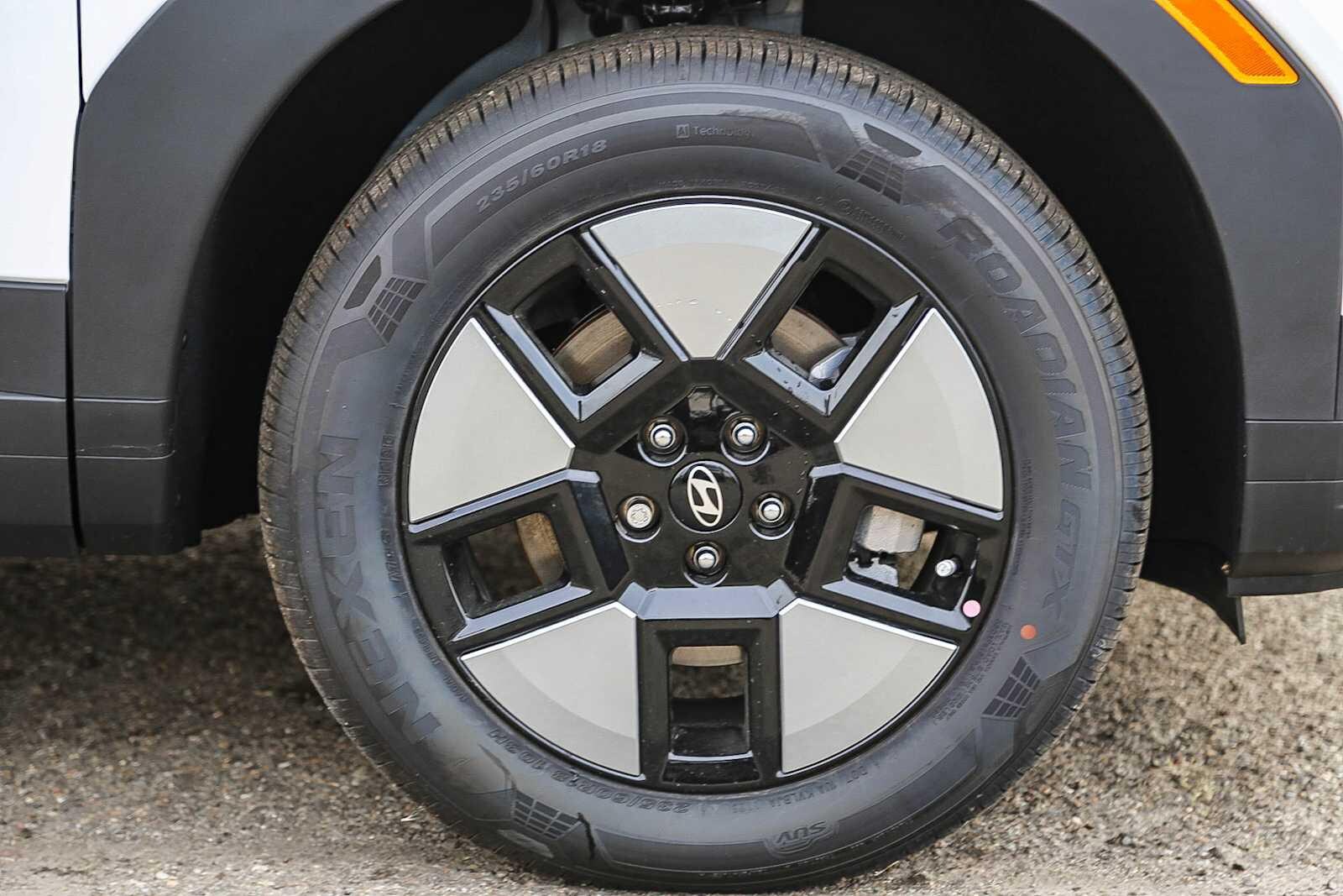 Thumbnail: 2026 Hyundai Santa Fe - 10