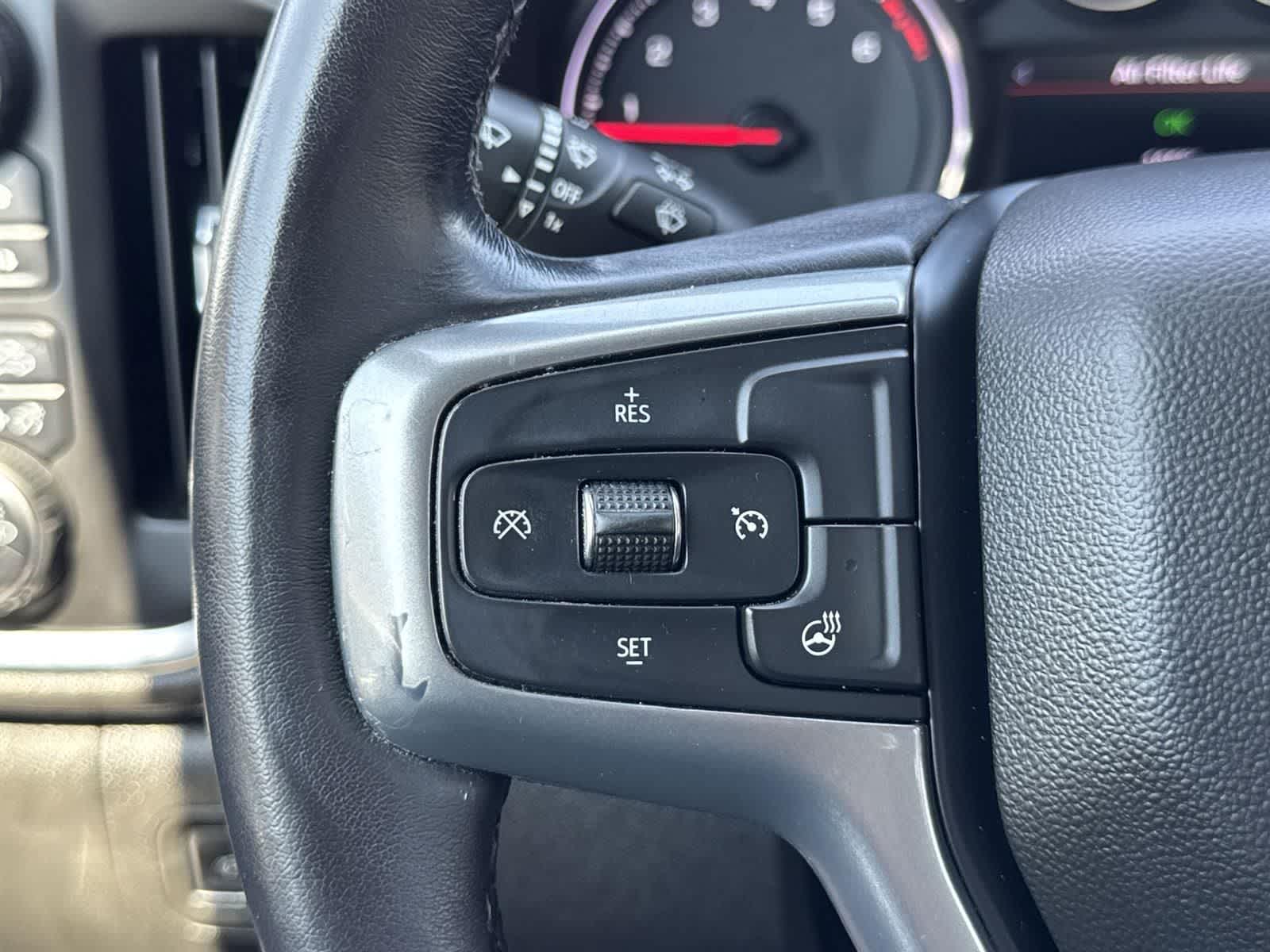 Thumbnail: 2022 Chevrolet Silverado 1500 - 10