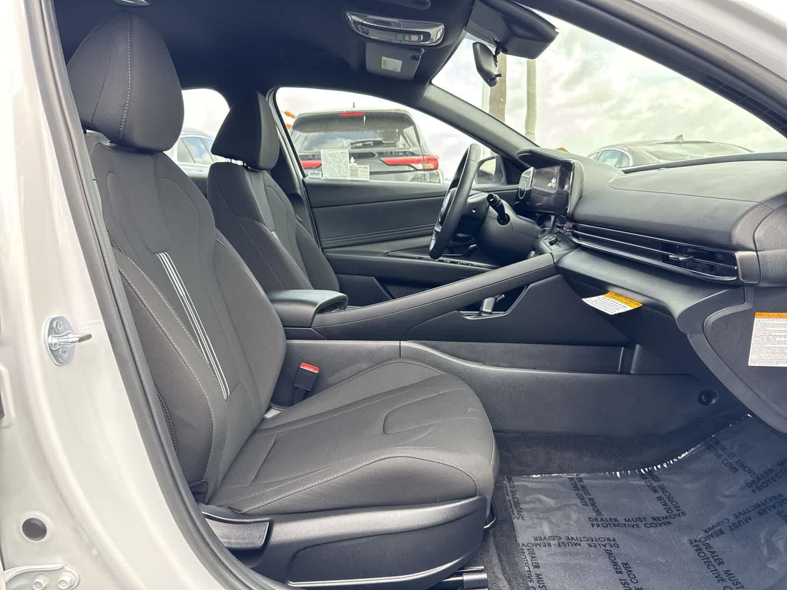 Thumbnail: 2025 Hyundai Elantra - 37