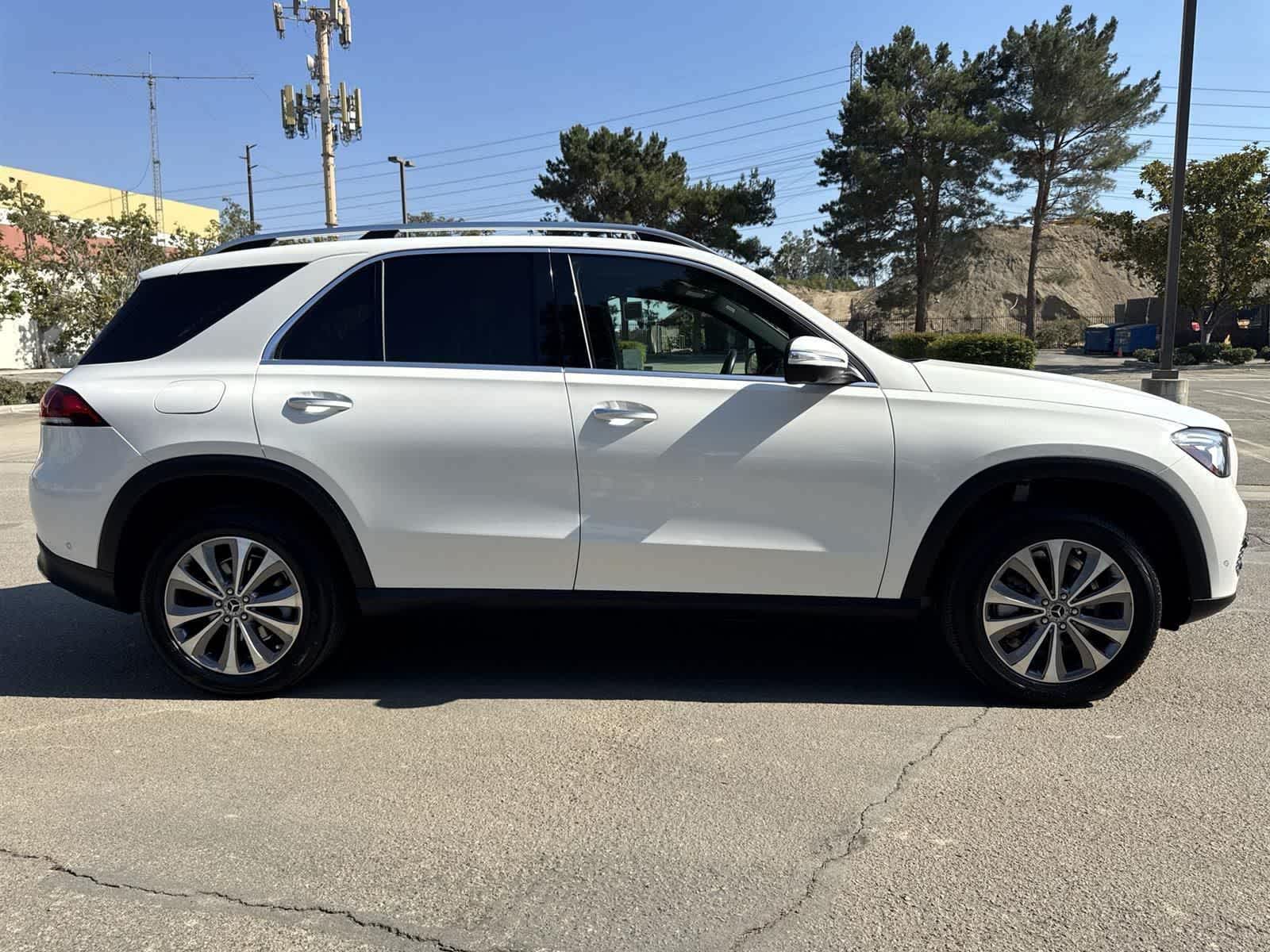 Thumbnail: 2022 Mercedes-Benz GLE - 3